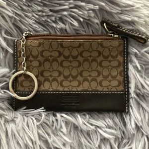 👛 Authentic Coach brown wallet 👛